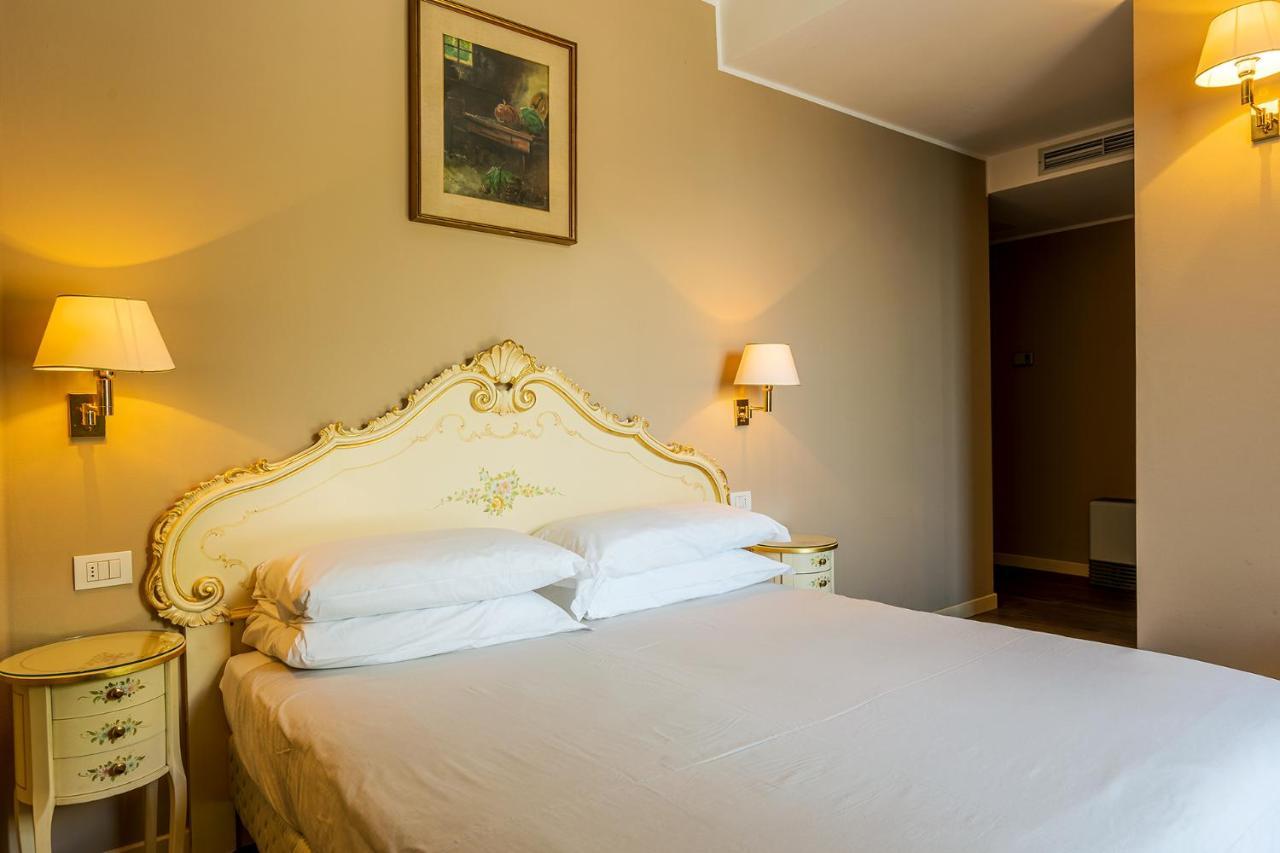 Hotel Garni Villa Hadeel Cadenabbia Bagian luar foto