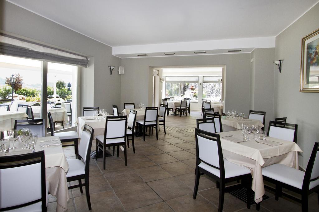 Hotel Garni Villa Hadeel Cadenabbia Bagian luar foto